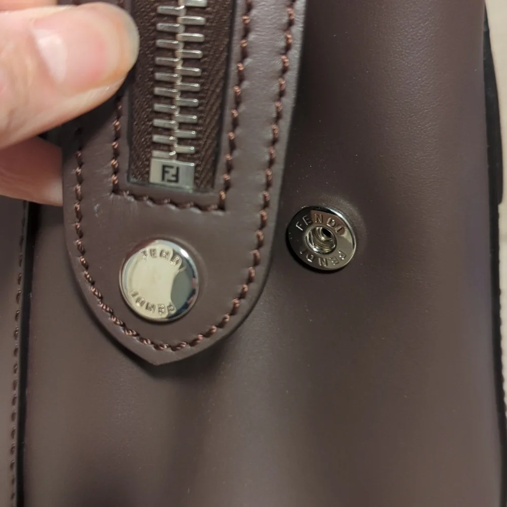 Fendi Chocolate Brown Leather Shoulder Bag with Silver Hardware - Picture 5 of 16